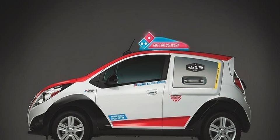 auto dominos parte lateral