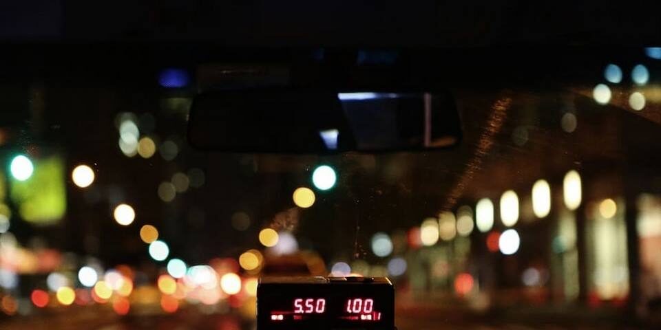 taximetro en auto