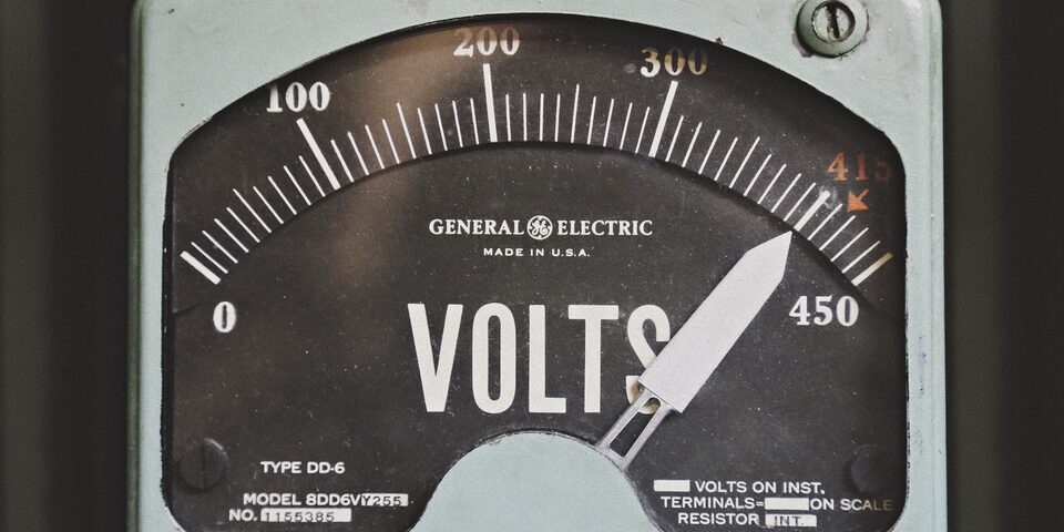 voltios general electric