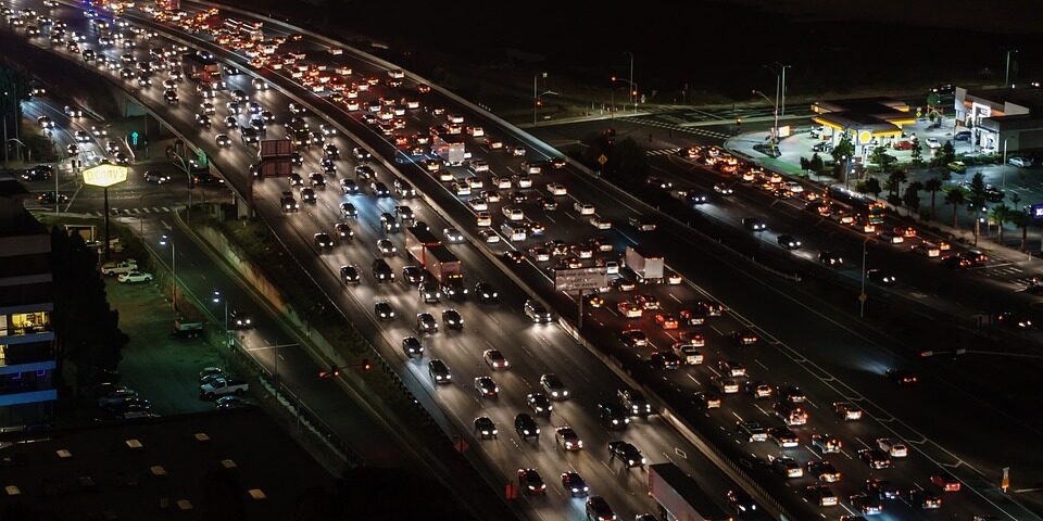 vista panoramica de trafico de autos