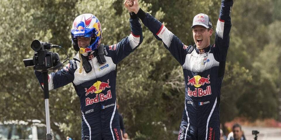 dos pilotos de formula1 en el rally francia