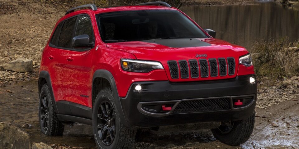 auto jeep cherokee 2019 color rojo parte frontal