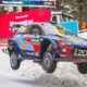 auto en el rally de suecia sobre hielo